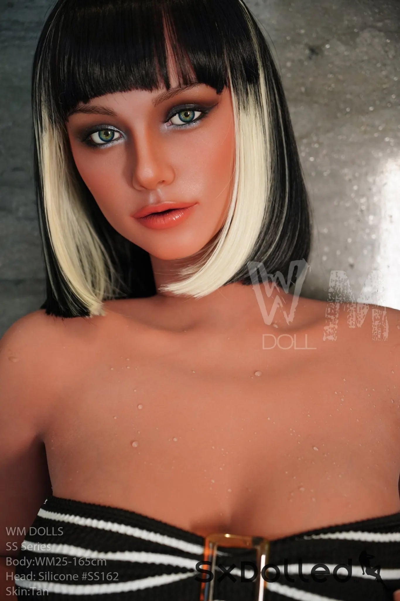 Sienna A (F-Cup) (165cm) | Latina Short Hair Sex Doll | WM Doll F-Cup / 165cm / Black Sex Doll