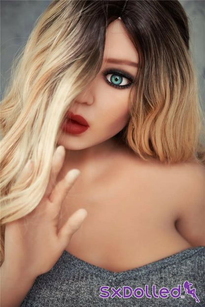 Avy (D-Cup) (169cm) | Sex Doll | Irontech Doll | SxDolled.