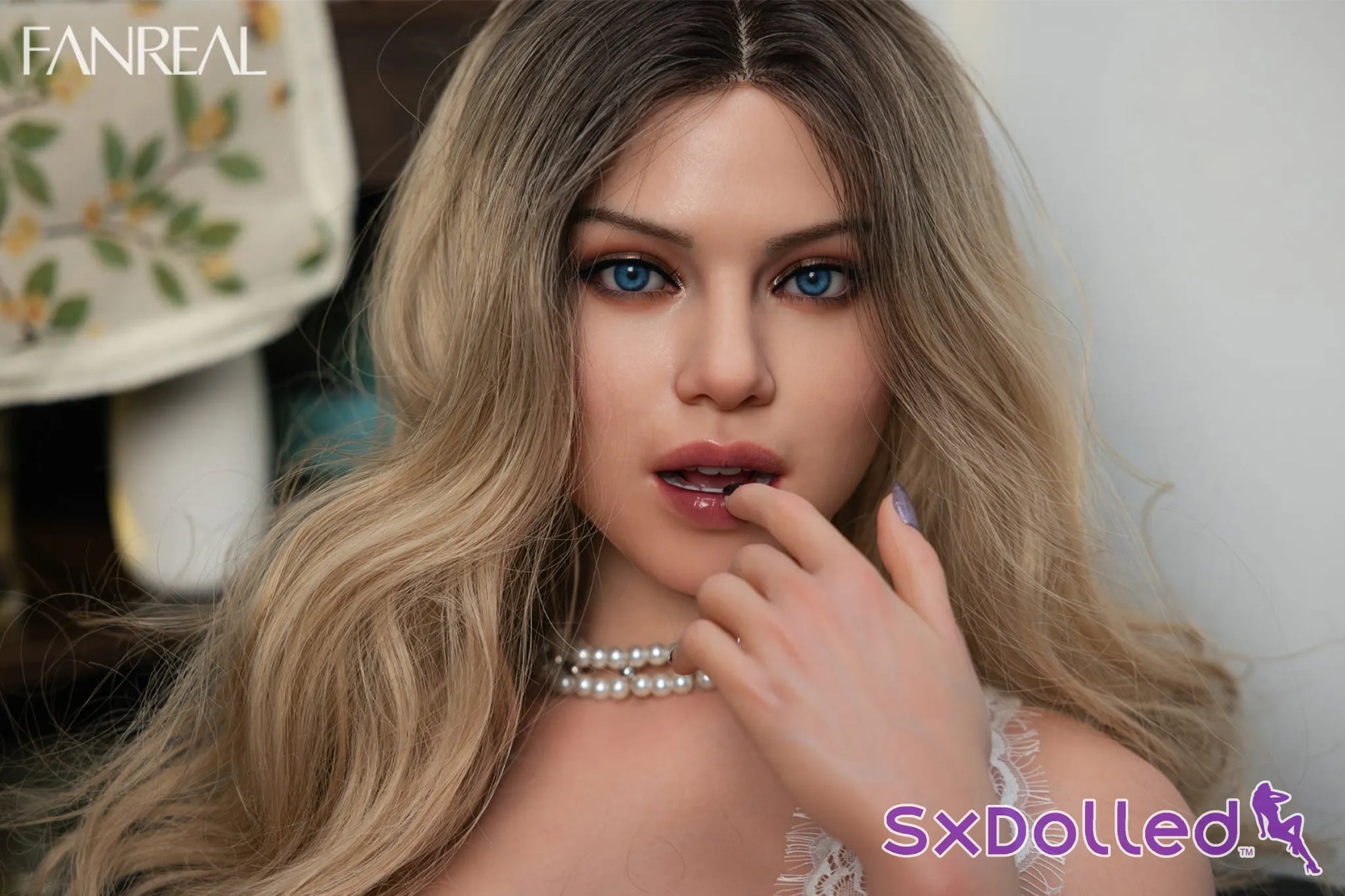 Carlee (G-Cup) (95cm) | Tanned Thick Latina Sex Doll Torso | Fanreal G-Cup / 95cm / Ombre Sex Doll
