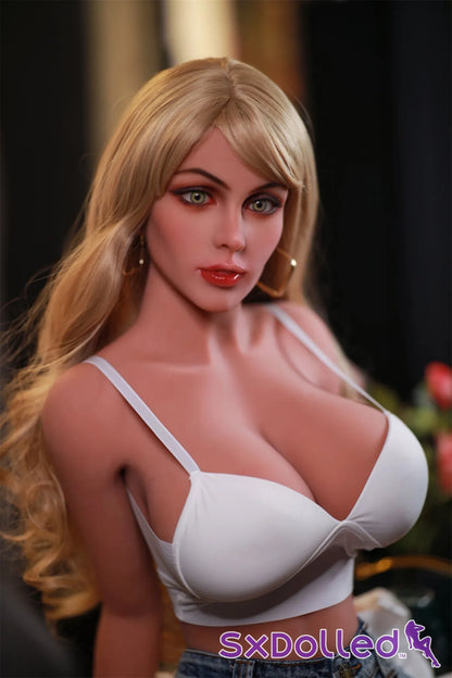 Consuelo (E-Cup) (158Cm) | Sex Doll