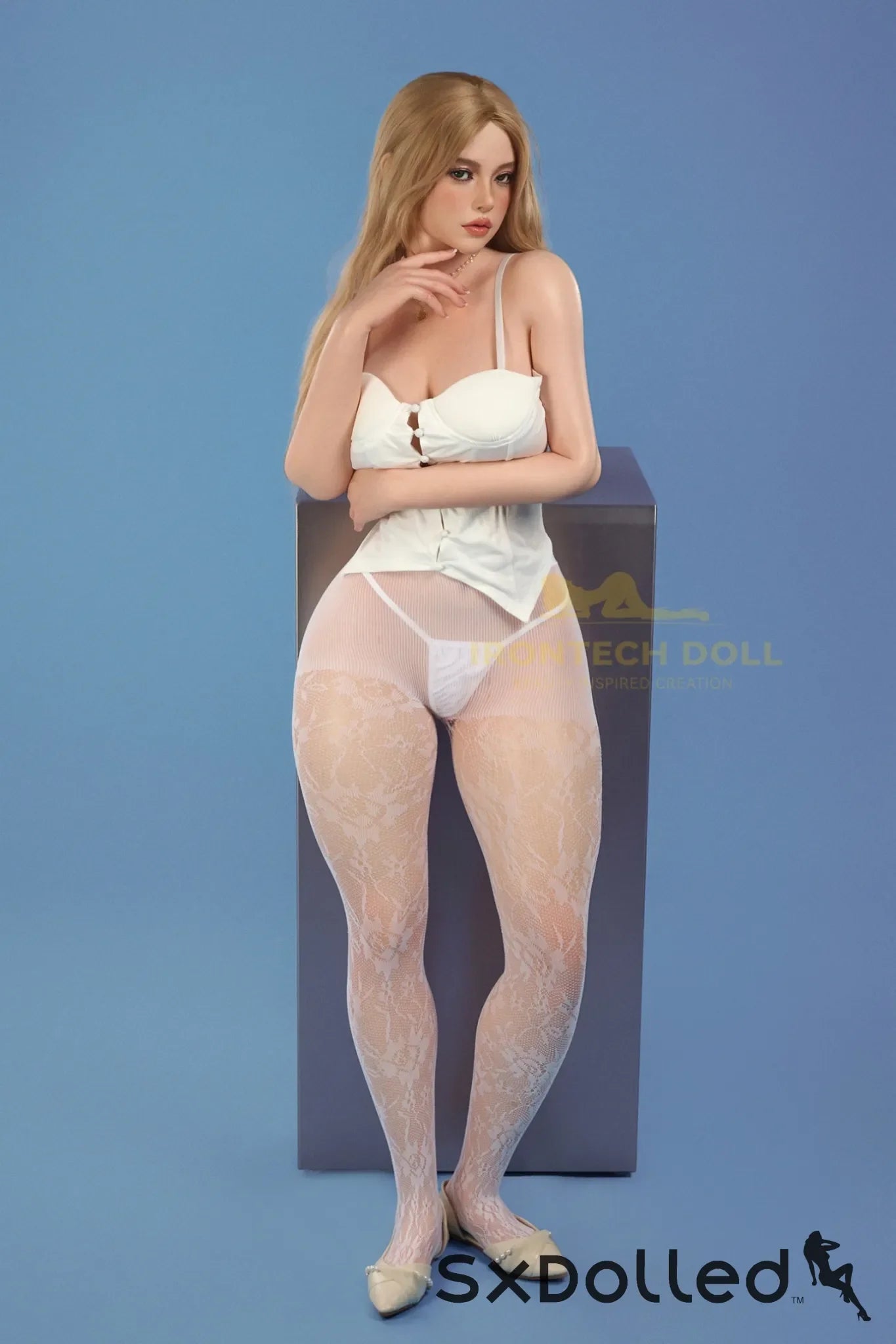Eileen A (H-Cup) (164cm) | Blonde Thick Curvy Sex Doll | Irontech Doll H-Cup / 164cm / Blonde Sex Doll