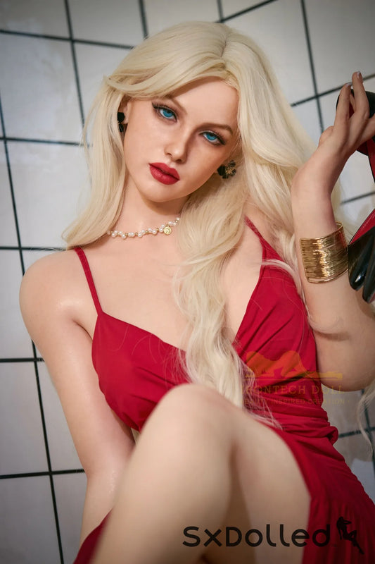 Elswyn (H-Cup) (164cm) | Thick Pear Blonde Sex Doll | Irontech Doll H-Cup / 164cm / Blonde Sex Doll