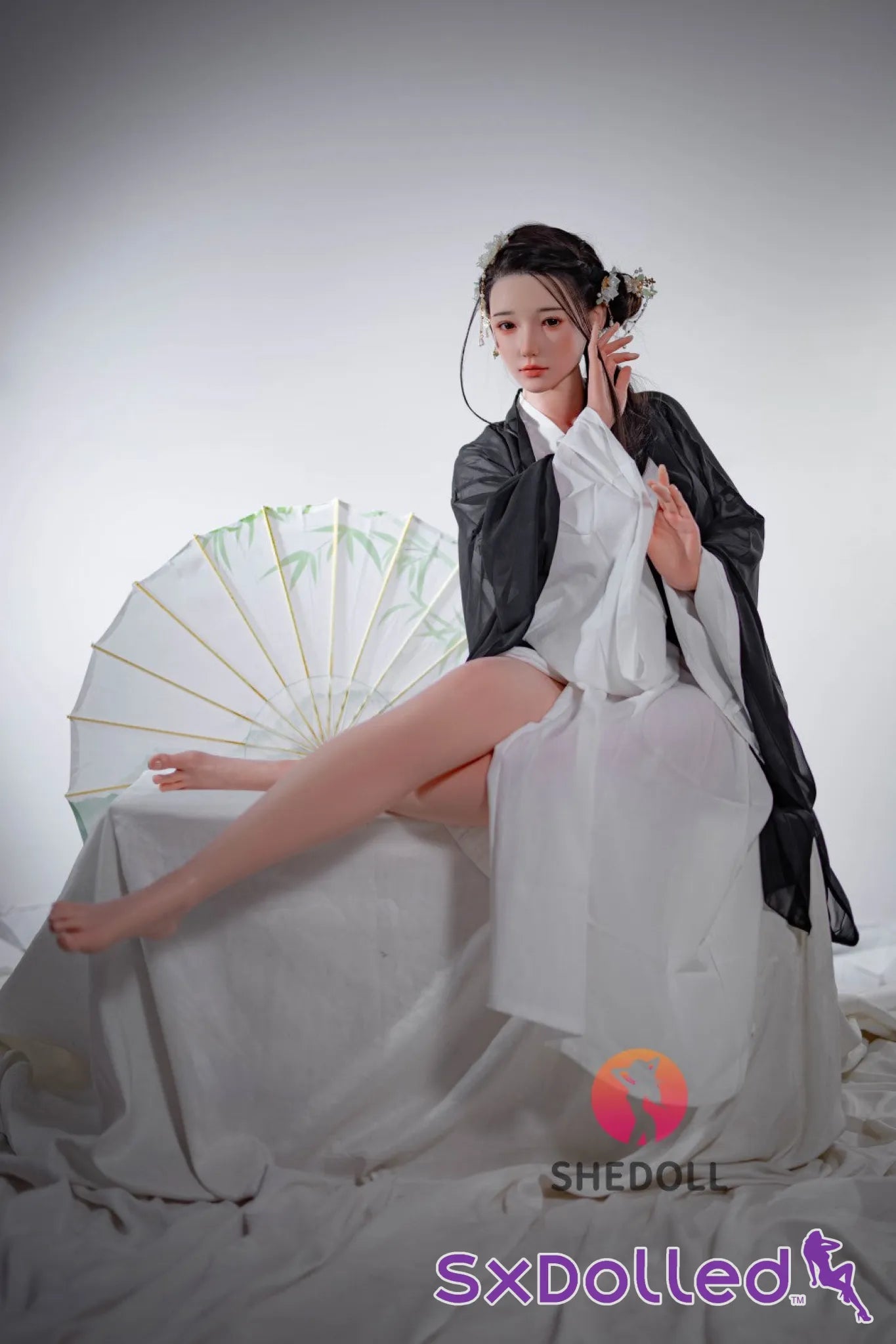 Evelis (E-Cup) (165cm) | Sex Doll E-Cup / 165cm / Brunette Sex Doll