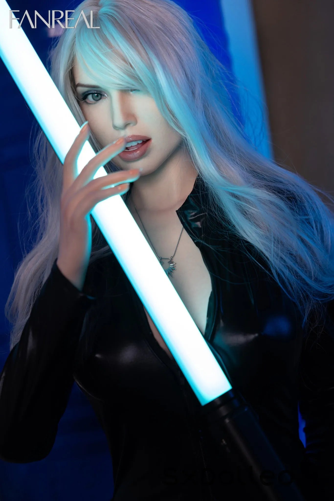 Kelly A (F-Cup) (168cm) | Silver Hair Realistic Sex Doll | Fanreal F-Cup / 168cm / Silver Sex Doll