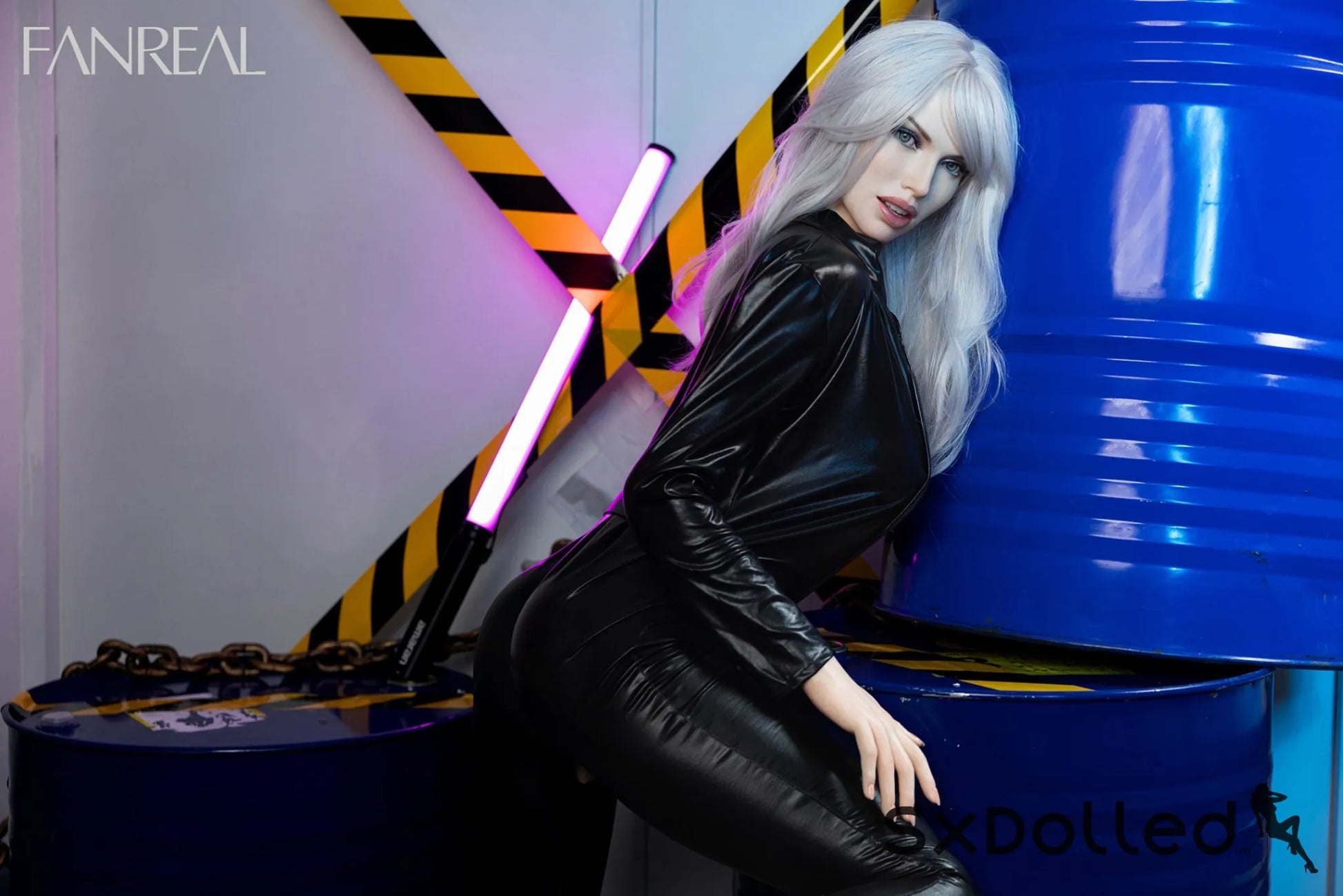 Kelly A (F-Cup) (168cm) | Silver Hair Realistic Sex Doll | Fanreal F-Cup / 168cm / Silver Sex Doll
