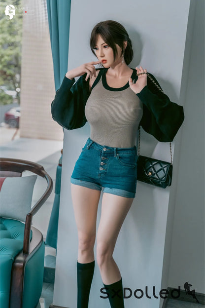 Leyla A (I-Cup) (168cm) | Ultra Realistic Sex Doll | Gynoid Doll I-Cup / 168cm / Brunette Sex Doll