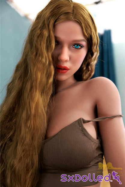 Lizz (D-Cup) (175cm) | Sex Doll | Irontech Doll | SxDolled.