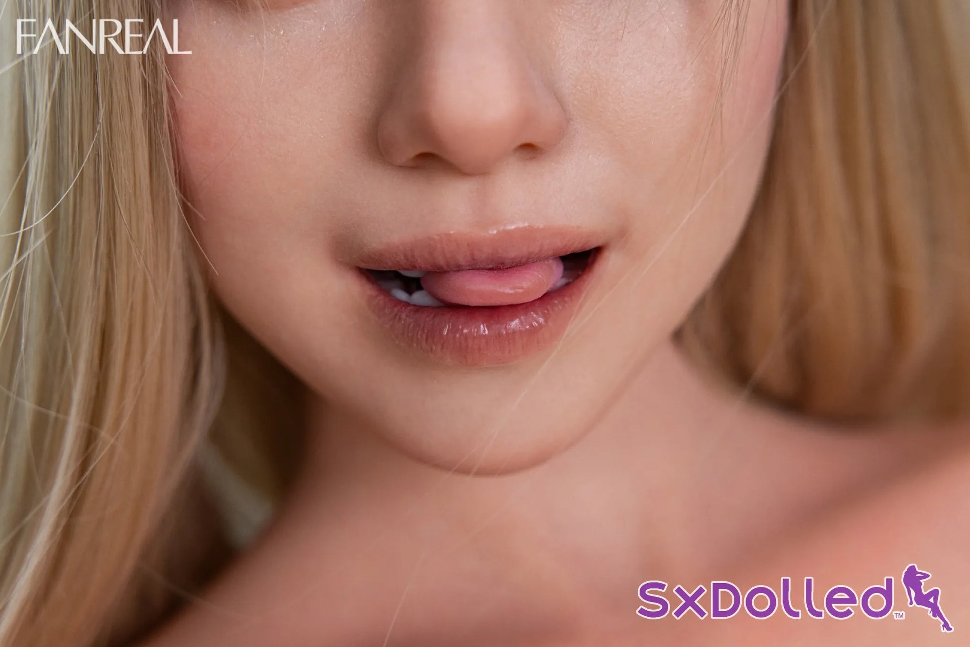 Maria D (F-Cup) (109cm) | Blue Eyed Latina Sex Doll Torso | Fanreal F-Cup / 109cm / Ombre Sex Doll