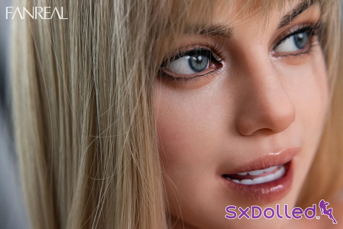 Maria D (F-Cup) (109cm) | Blue Eyed Latina Sex Doll Torso | Fanreal F-Cup / 109cm / Ombre Sex Doll