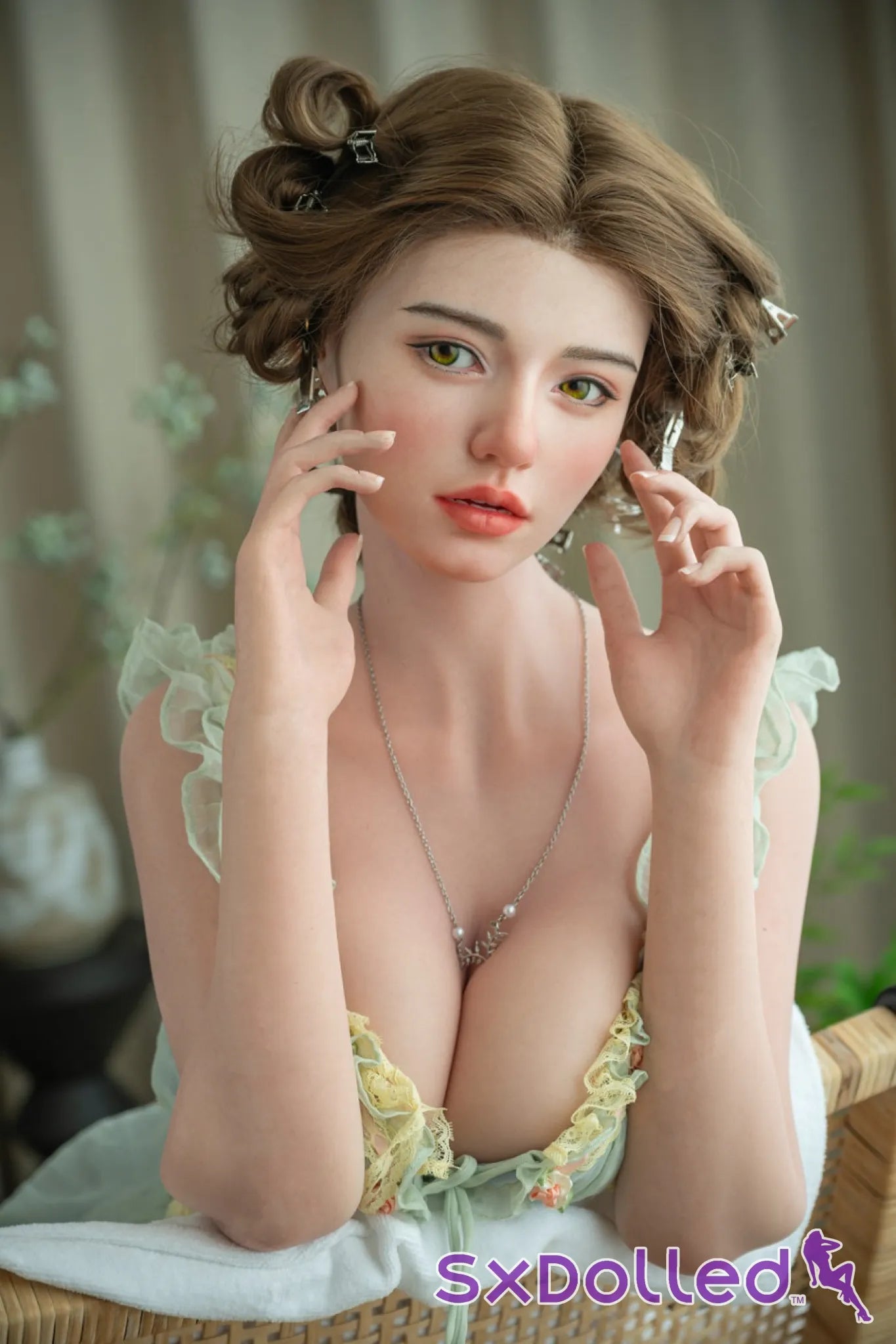 Naima (D-Cup) (171cm) | Sex Doll D-Cup / 171cm / Brunette Sex Doll