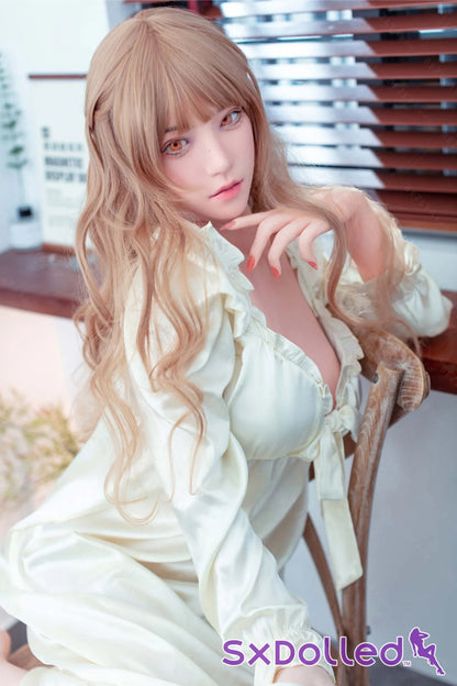 Ume (E-Cup) (160cm) | Sex Doll E-Cup / 160cm / Brunette Sex Doll